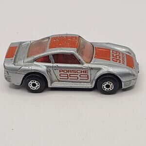 Vintage Matchbox - 1986 - Porsche 959 MB7  used